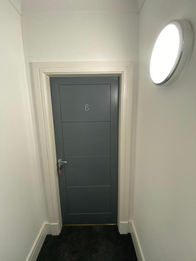 Penthouse Apt8 Apartment Wolverhampton Luaran gambar